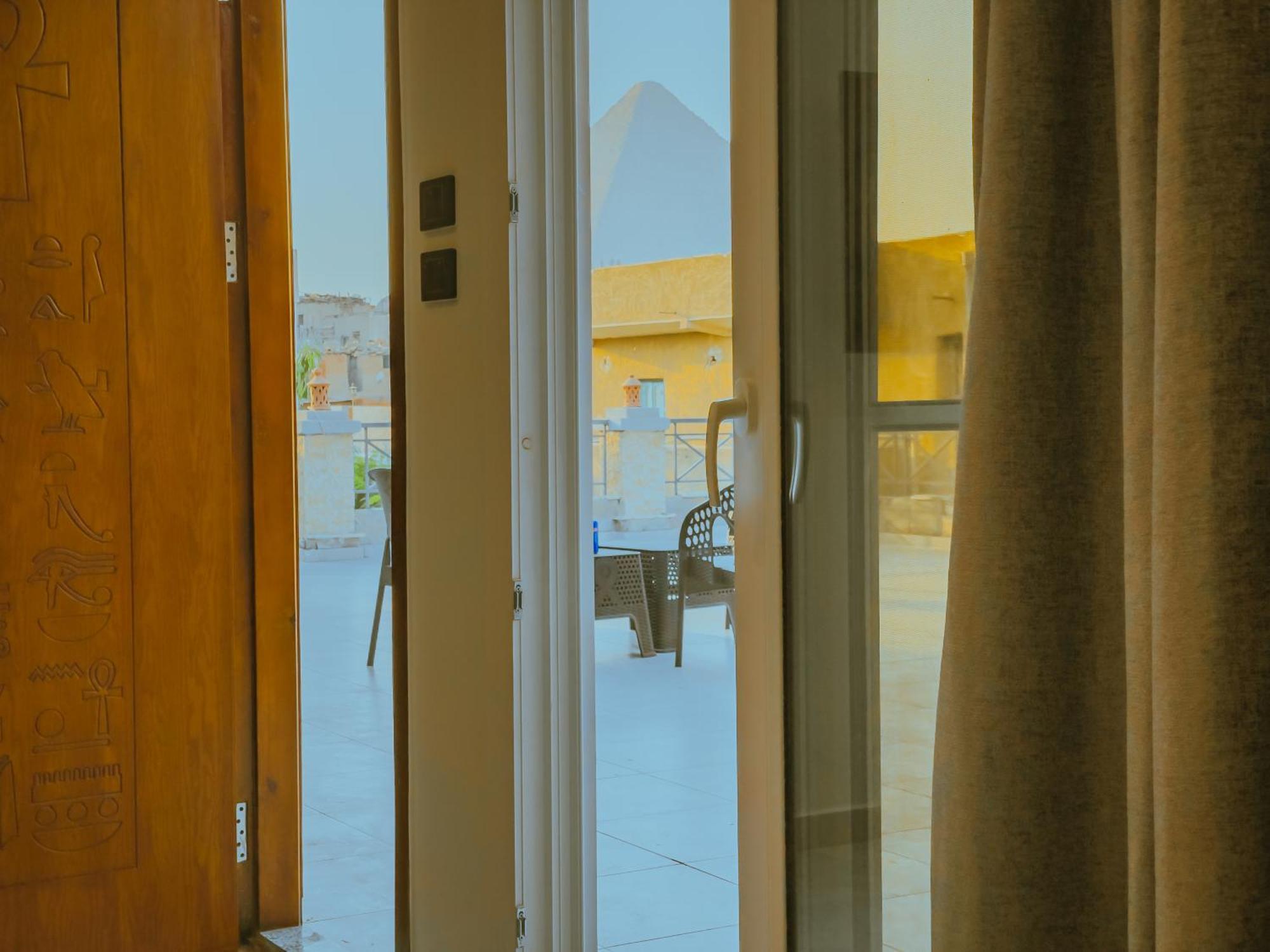 King Khufu Pyramids View Hotel Kafret el-Gabal Pokój zdjęcie